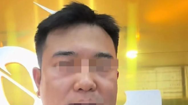 宝马车主三次被别停，摩托男辱骂还自夸交税百万，结局反转太解气