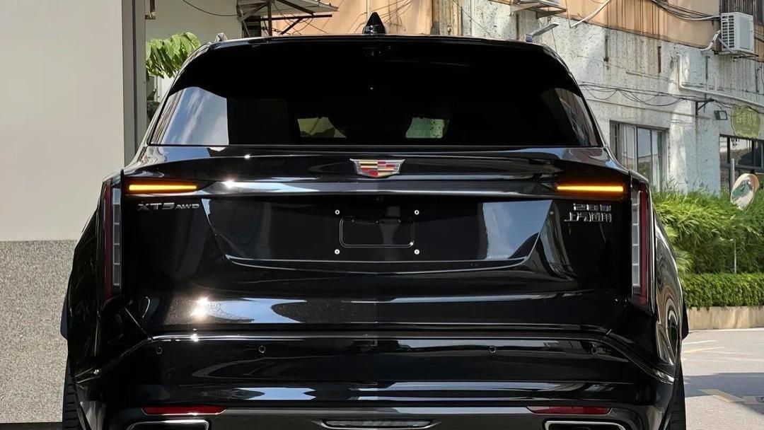 全新凯迪拉克XT5上市，2.0T+9AT，22.99万起售，豪华SUV性价比还得看它？