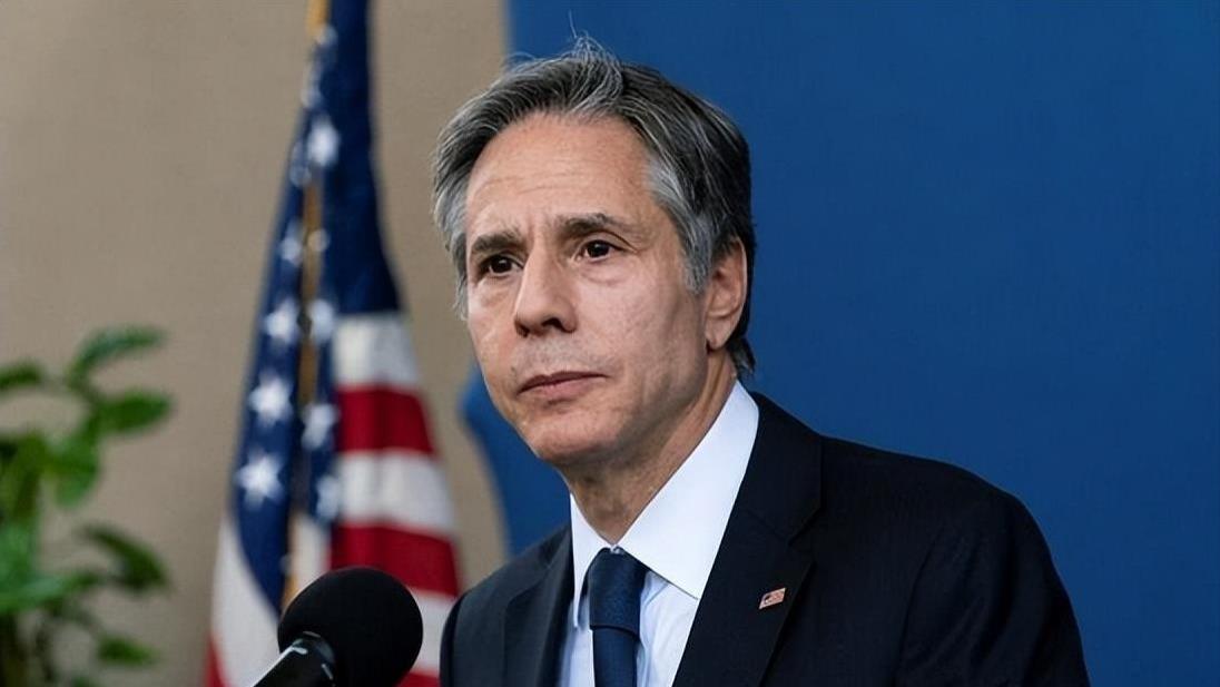 梅德韦杰夫：普京和特朗普“聚餐”，主菜乌克兰，配菜是英法两国