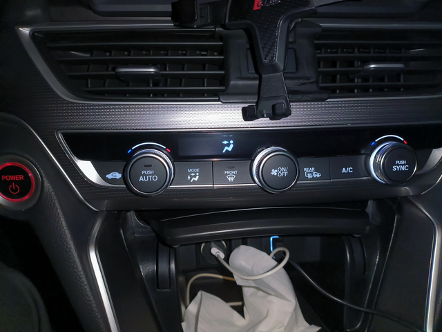 遇到个奇怪的问题，没任何人能解释
我的十代混动，平时经常只开被动外循环使用，不开