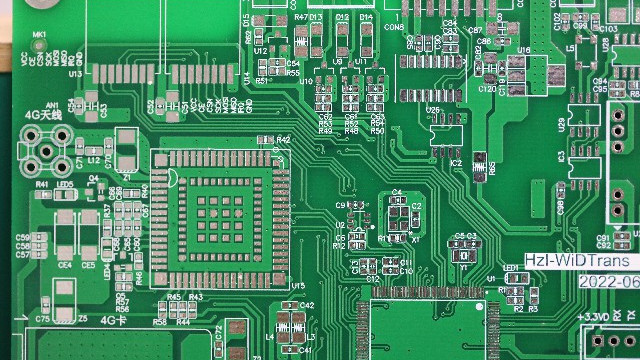 从根源解决PCB负膜变形：材料、环境、工艺三位一体控制法