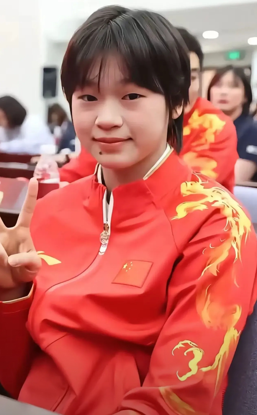我发现全红婵这次是认真了
去意已决不会回来了
不是因为没有李宁的代言，而是因为她