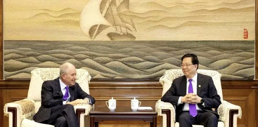 黑石入局，李嘉诚和贝莱德港口交易前景蒙上阴影