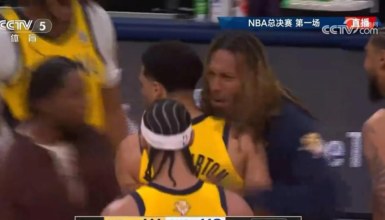 哈利波顿已经创了NBA季后赛的历史！太厉害了！哈利波特再现极限绝杀，0.3秒击溃