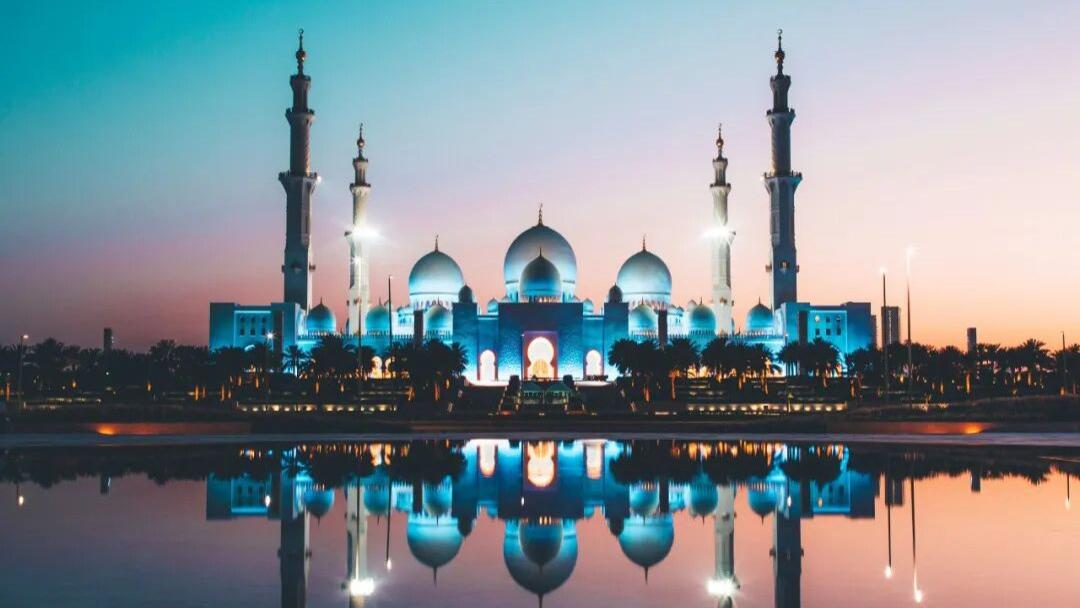 全球富豪用脚投票：下一个房产投资锚点，为何是阿布扎比？