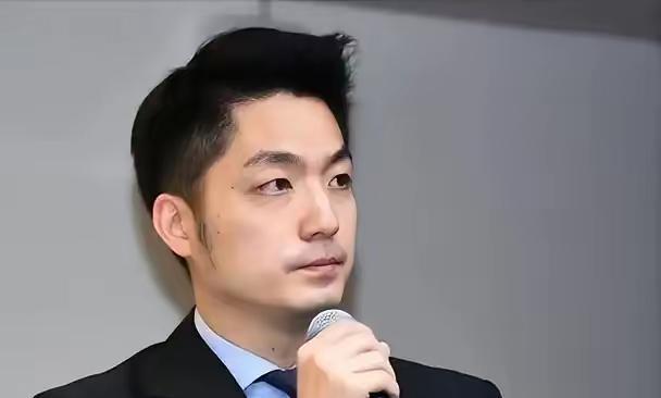 蒋万安这两天要来上海了！
大家知道这个消息吗？
你们最想跟他说些什么呢？