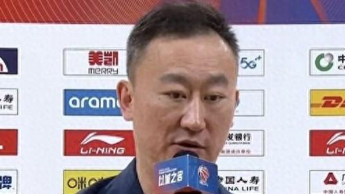 布朗15分广厦轻取青岛六连胜继续领跑，敬畏强者是CBA通病