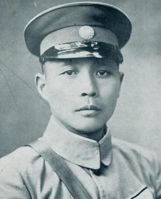 1939年，蒋介石质问钱大钧，巨额空军款项和购买的飞机哪里去了。钱大钧沉默不语，