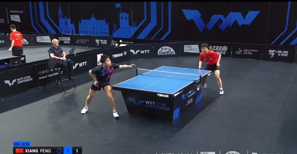周启豪3-1向鹏晋级八强。
WTT卢布尔亚那球星赛挑战赛，向鹏不敌周启豪止步16