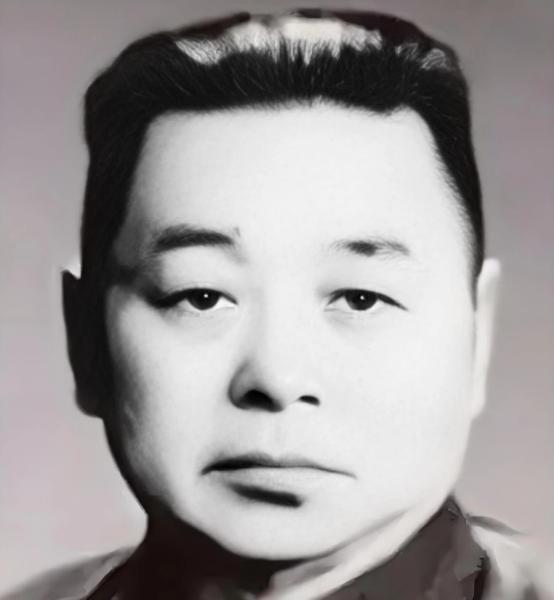1948年10月，蒋介石密电淞沪警备司令宣铁吾，命令即刻逮捕范绍增，押送南京，若
