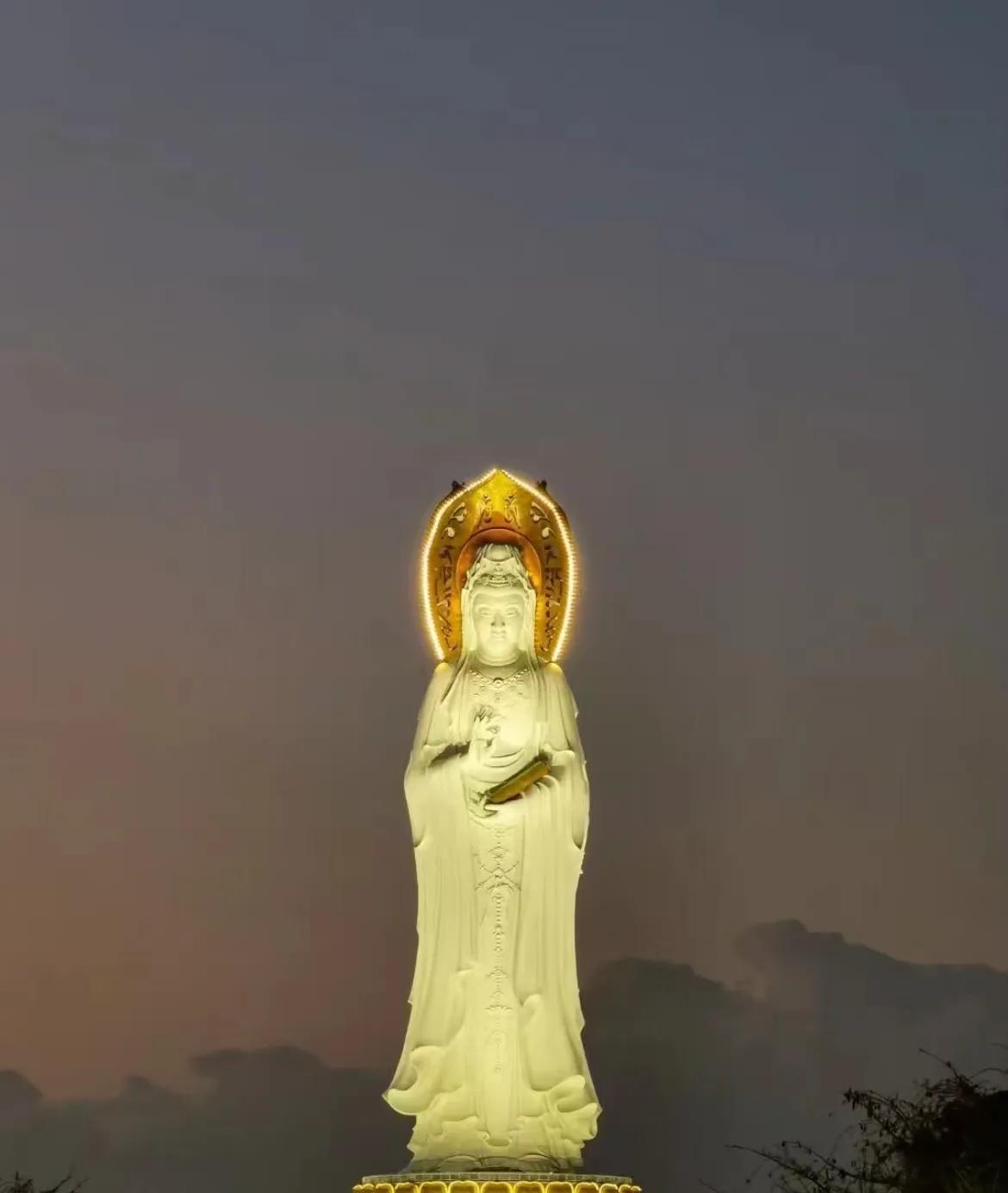 南海观音，随喜赞叹 见者好运