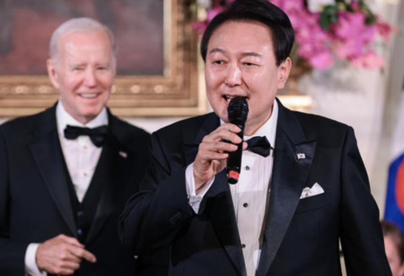 韩国的一个坏消息，一个好消息：
坏消息是，韩国被美国列入了“敏感国家”名单。
好