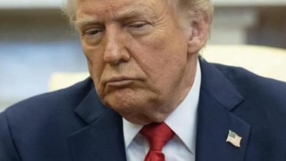 中国刚买52亿美元大豆，美国转身就在东南亚埋“毒丸”！特朗普的“感恩”，从来都是陷阱