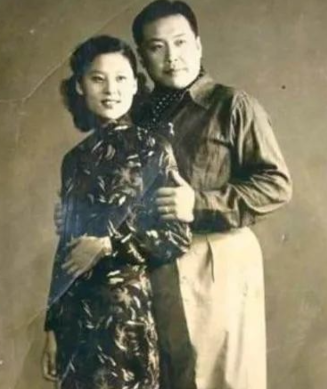 1936年，袁世凯的女儿大婚，进入洞房后，新郎兴致全无，怒骂新娘：“你个残花败柳