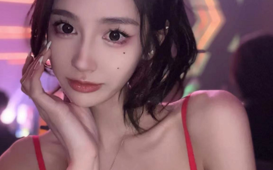 炮灰女配在异国他乡逆袭成功