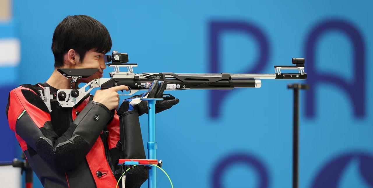 #射击#
2025年国际射击运动联合会世界杯首站将于4月1日至11日在阿根廷布宜