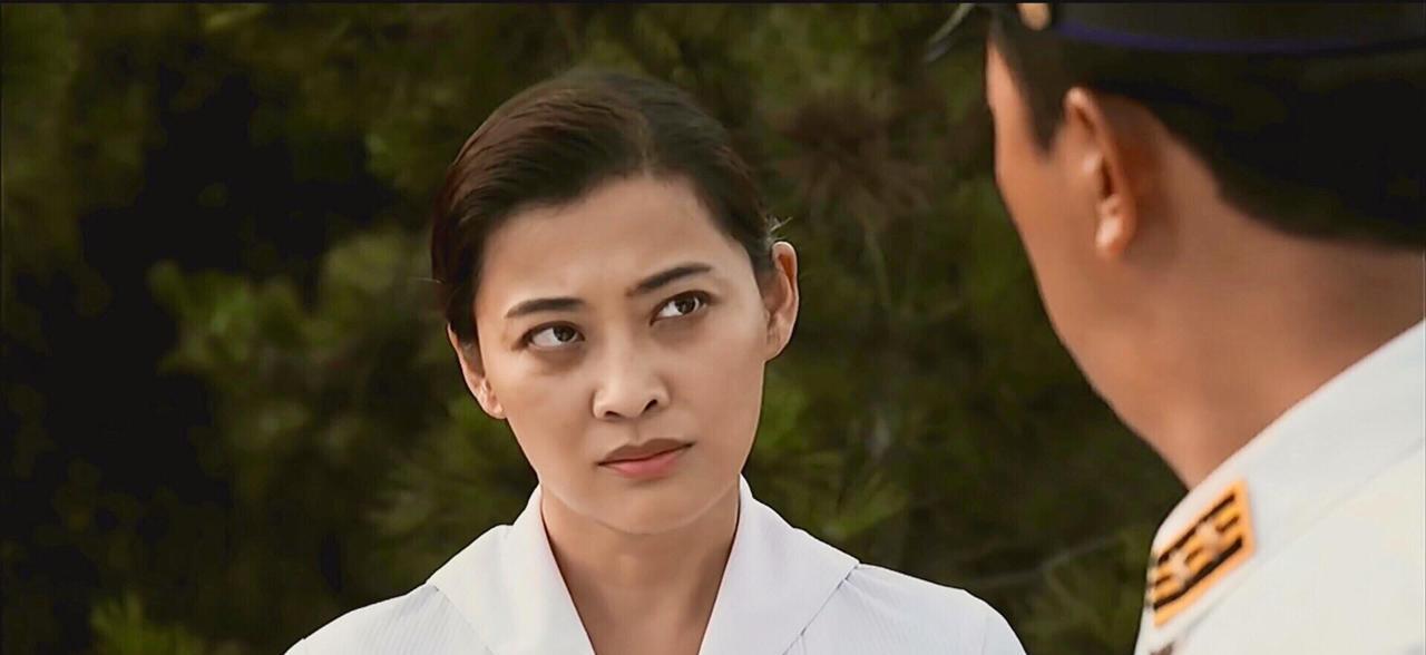 发现一个奇怪的的现象：父母经常吵架，子女长大后都很有出息，可婚姻却一塌糊涂；父母