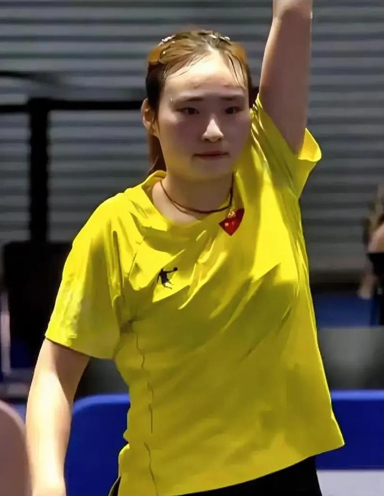 北京时间7月23日，刚刚结束一场第32届德国世界大运会乒乓球女单1/4决赛的较量