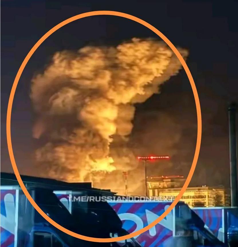 乌克兰的情报极准俄罗斯即将发射的导弹旅摧毁
在俄罗斯布良斯克州军事基地，今晨5点