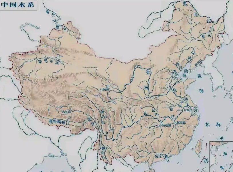 中国的地理条件相较于印度，我们最为突出的优势在于水系的分布！
黄河与长江是中国最