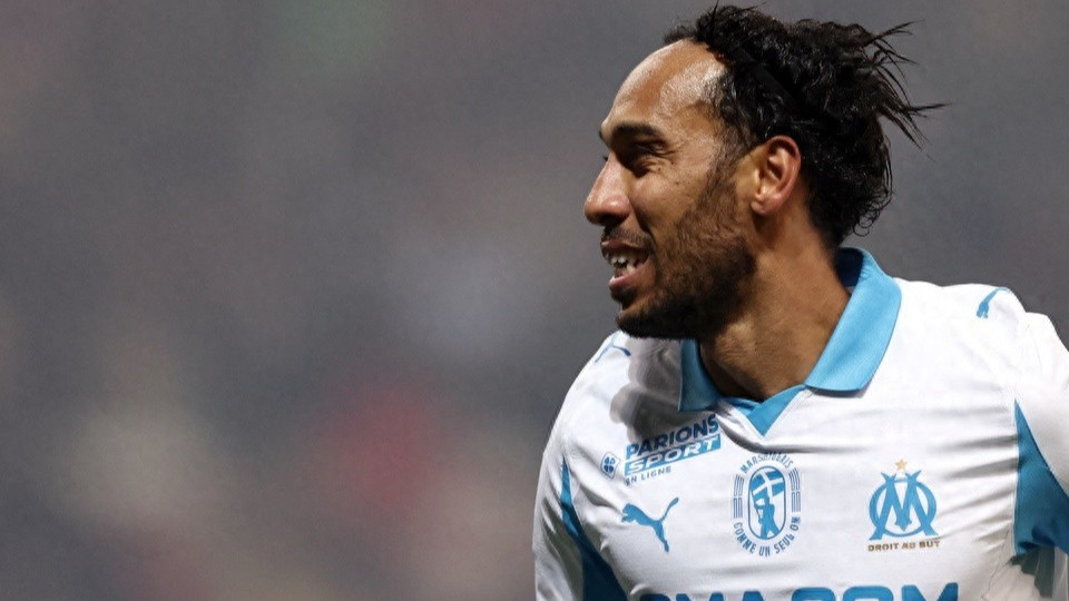 36岁奥巴梅扬5分钟闪电双响，马赛逆转纽卡斯尔！