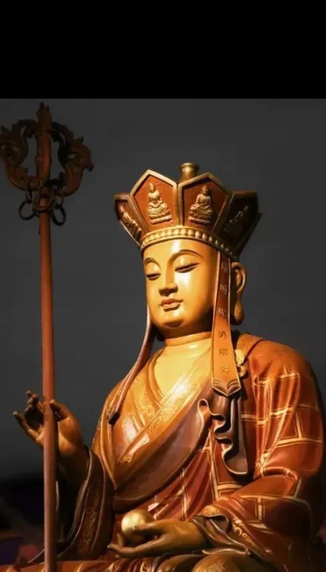 修行最主要是在修心，因为我们用什么心意味着我们就是在修什么行。如果我们用的是世俗