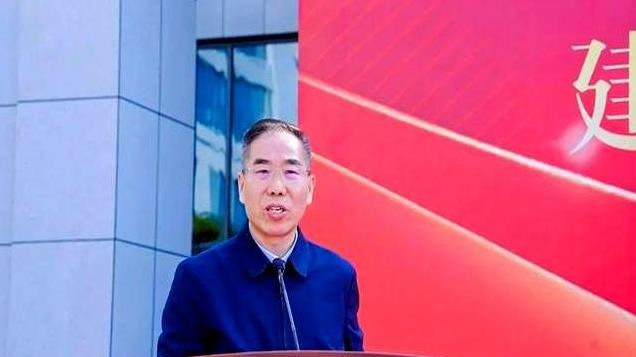 纺大校友捐1000万美元建楼，好事？背后各打算盘不简单