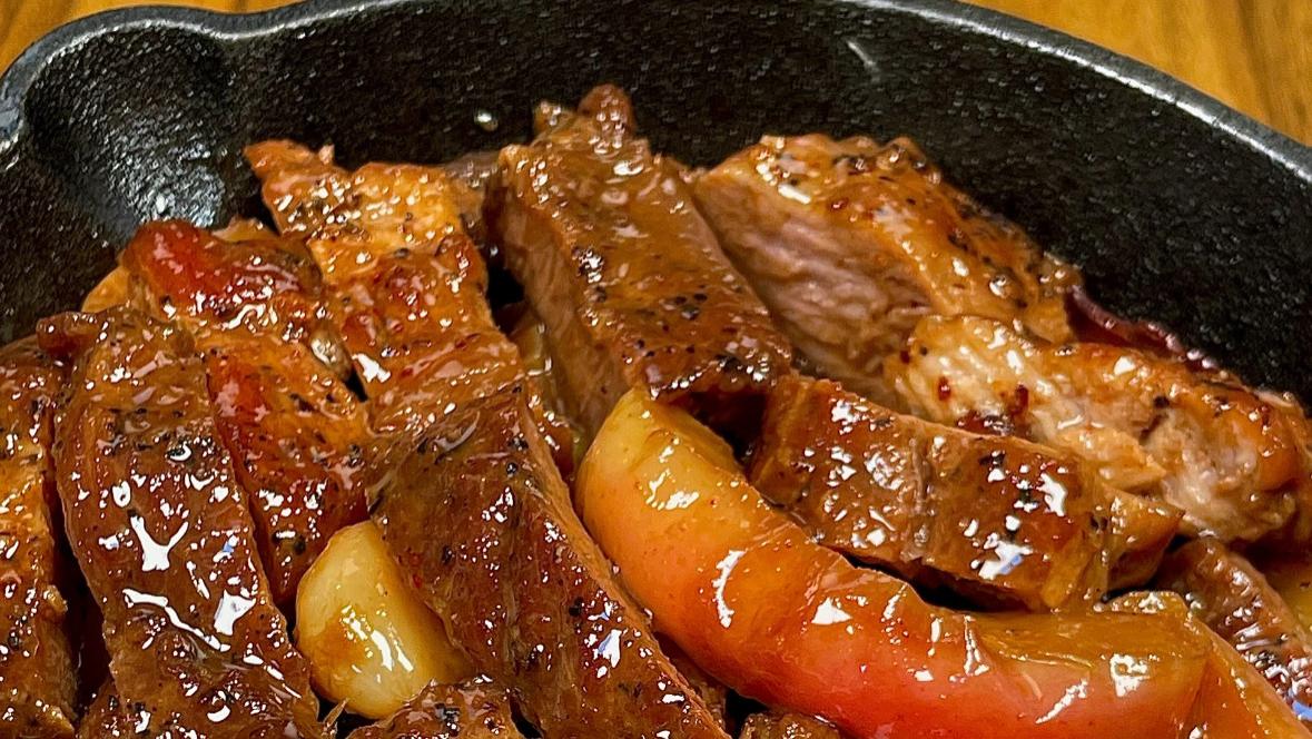 苹果猪排炖一锅，厨房秒变“幸福制造机”