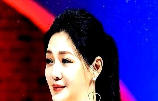 大S遗产引发家庭大战











我的天哪！大S刚走，家里就炸开了锅！