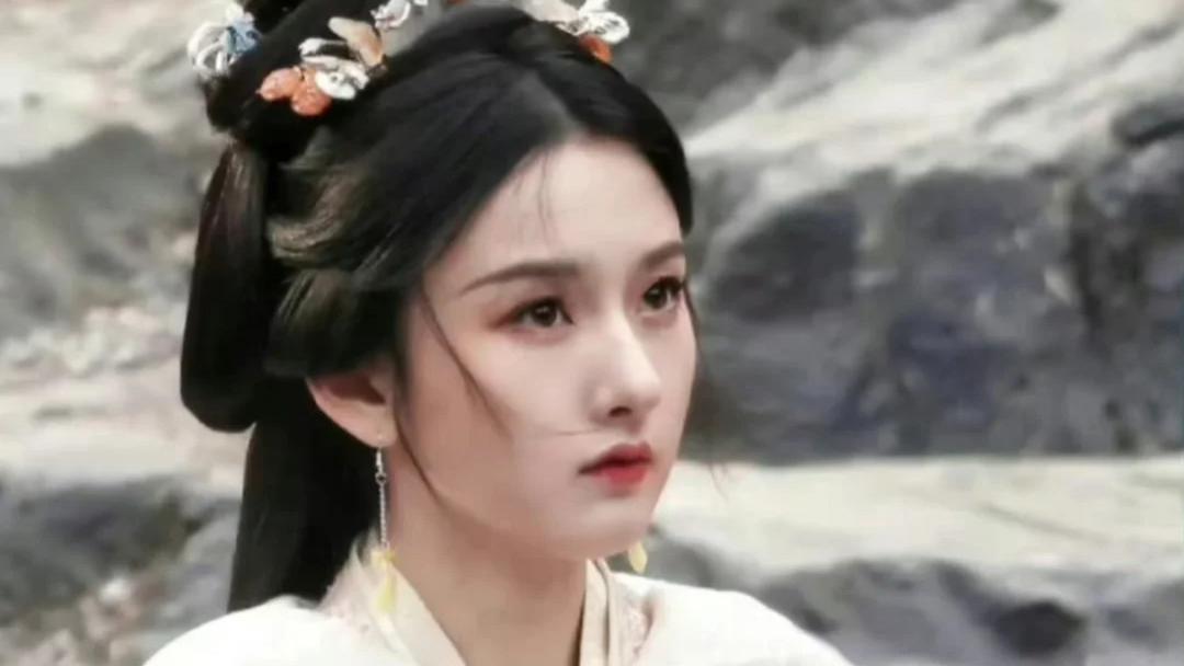 宋祖儿主演《折腰》高清免费在线观看_电视剧《折腰》高清完整版在线观看-电视剧《折腰》 完整版高清免费在线观看