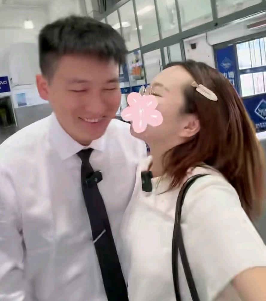 CC爱摸鱼男朋友凯哥说自己是老油条了，这一下可把CC吓一跳了！
她以为凯哥见了很