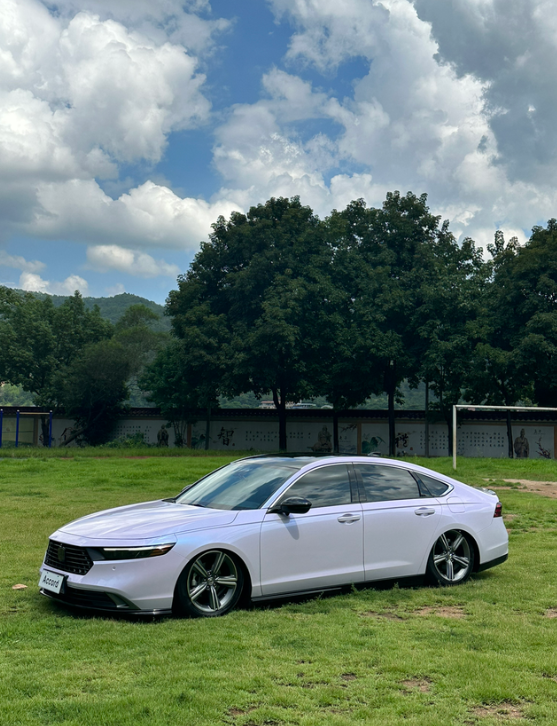 十一代雅阁10000公里用车感受
刚提的时候被这个内饰给惊艳到了，bose音响 