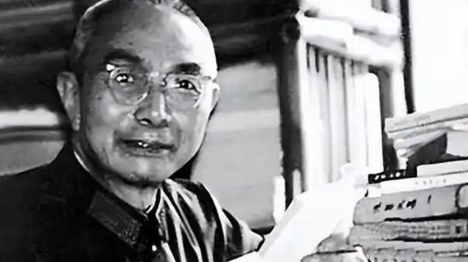1997年，曾潜伏在蒋介石身边18年的郭汝瑰被一辆失控的卡车撞倒，经抢救无效不幸