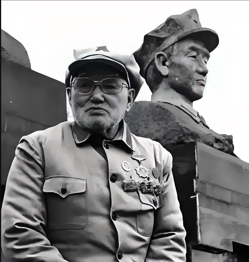 104岁老英雄逝世前的惊险一战：香烟递出刹那，刺刀已出鞘！1940年，刘洪才外出