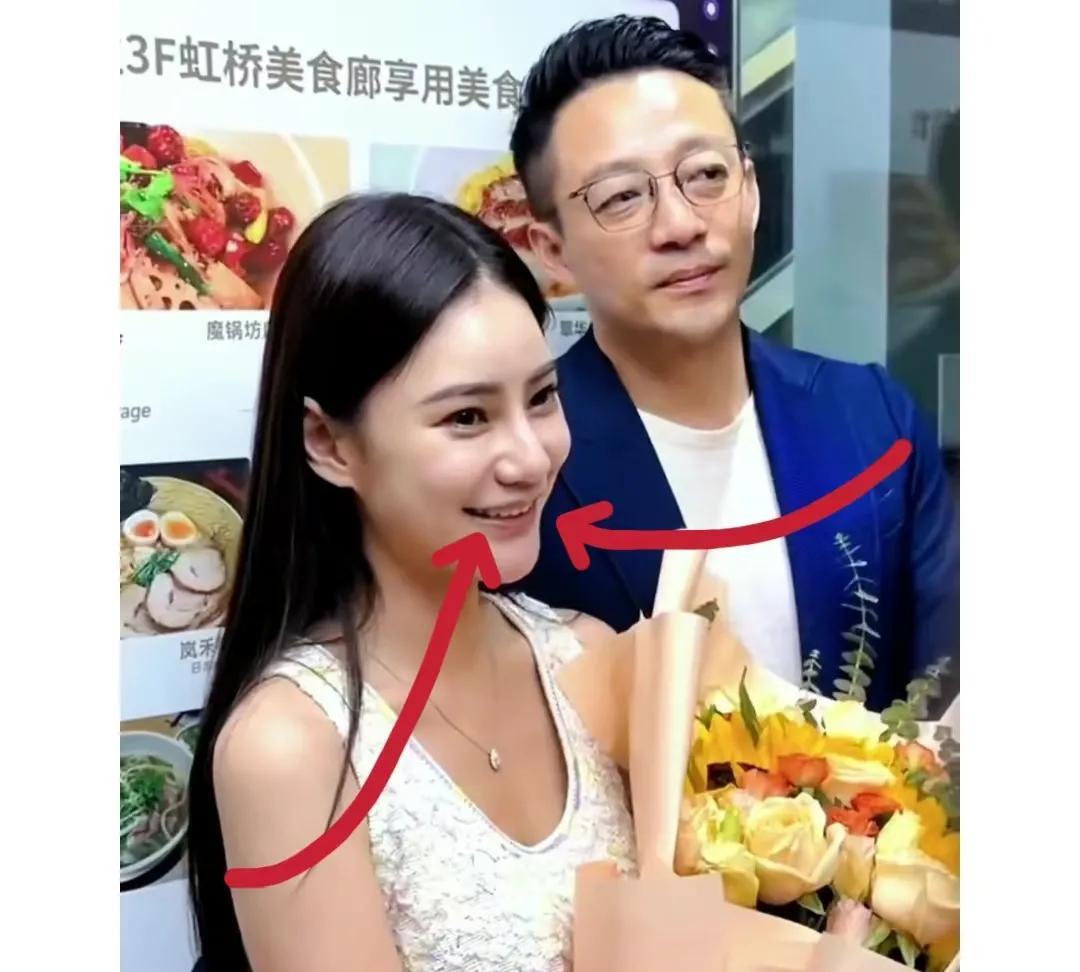 说句心里话，
汪小菲这件事做的欠考虑，
大S离世还不到百天，汪小菲竟然
宣布要和