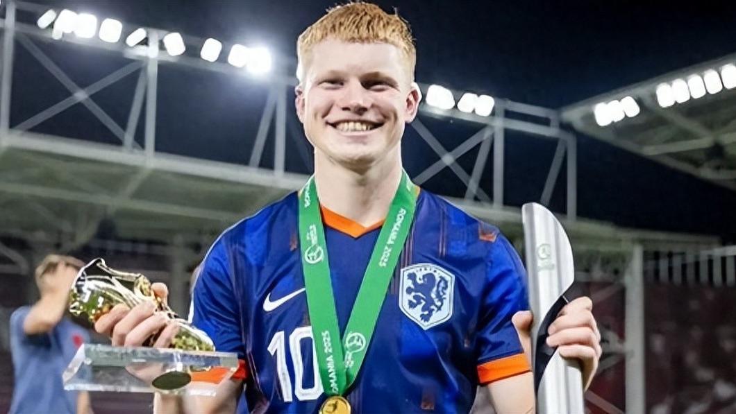 19岁小佩德里横空出世，开价2200万镑，4大豪门疯抢