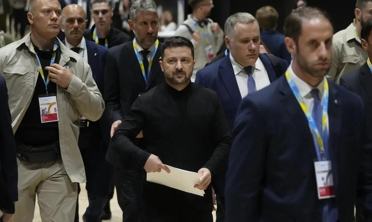 【重点关注：乌克兰安全局没收了对泽连斯基核心圈子的调查材料】
基辅时间2025年