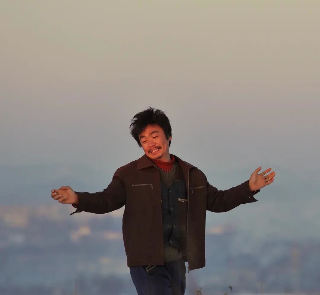 王宝强这个演员，告诉了所有人，
什么叫天赋面前，努力不值一提！
陈思诚当年是