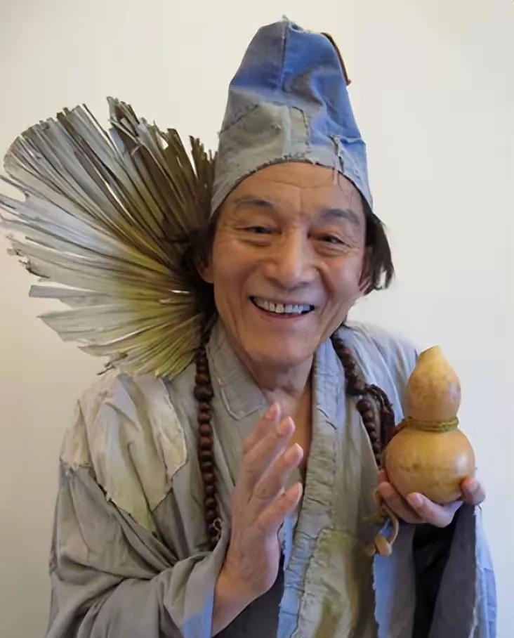 济公入党了，你还说这个党不好？
这个党好，好就好在，没有它，我们现在可能土地还没