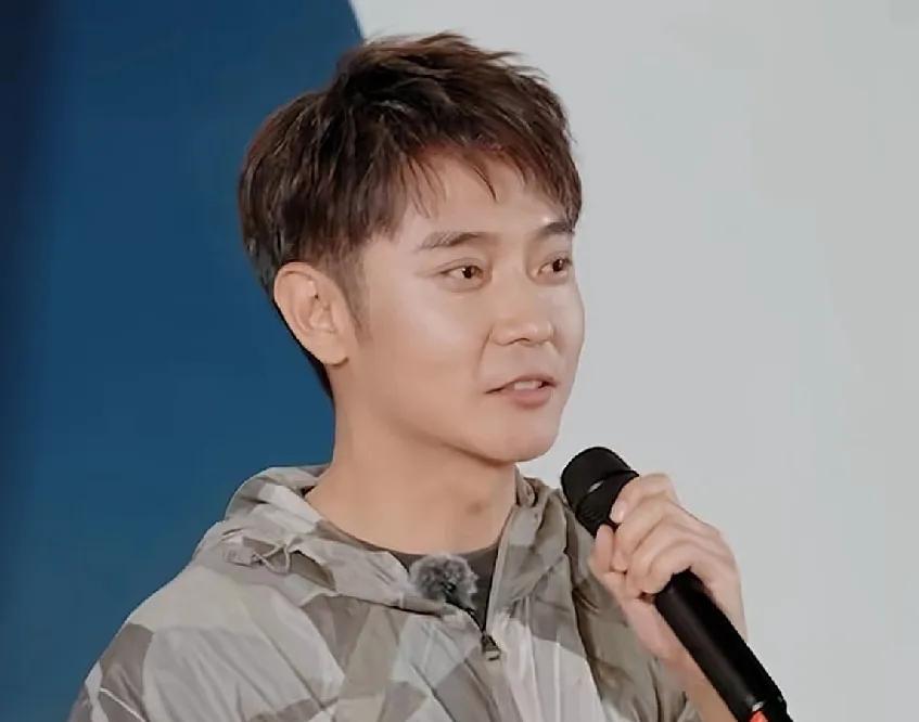 张丹峰：“我在剧组做过一件你们所有人都没做过的事情，那就是喝自己的尿液！韩雪是我