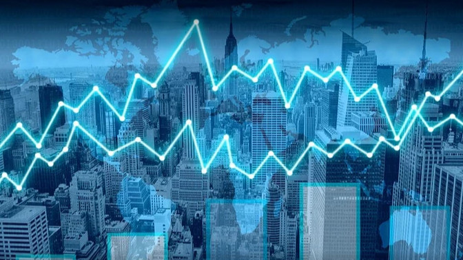 三大指数企稳反弹！有色板块成资金“避风港”，追还是看戏？