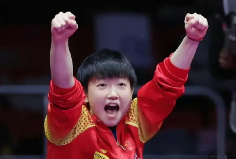 莎莎又上热搜了
这次不是挨骂
也不是比赛赢了
而是又做好事了！
北京一连下了好多