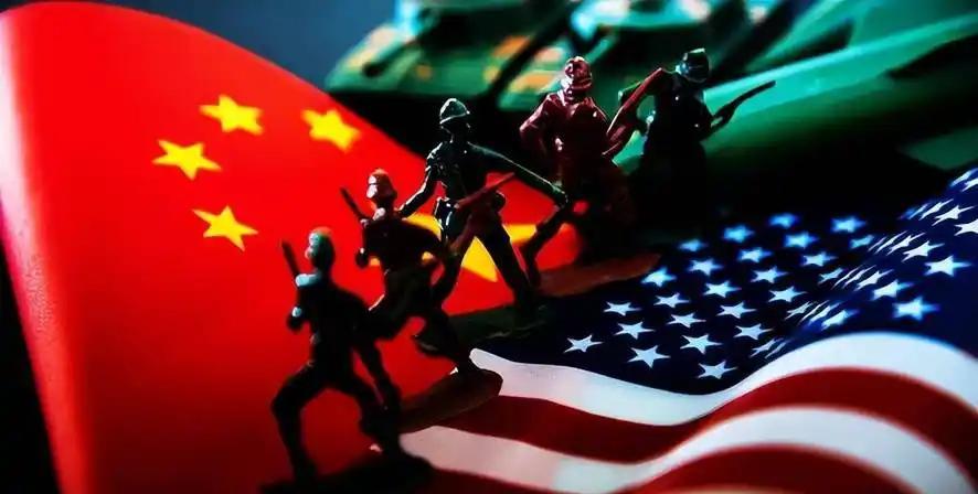 卢克文：“当前中美战况主线，其实是：美国捅中国外贸，中国捅美国股市。中国经济靠生