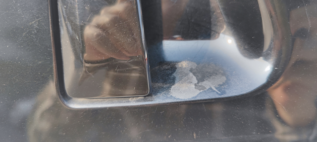 后门把手高光件掉漆
20款，后门把手高光面板掉漆，有遇到过吗？4S说腐蚀了，需要