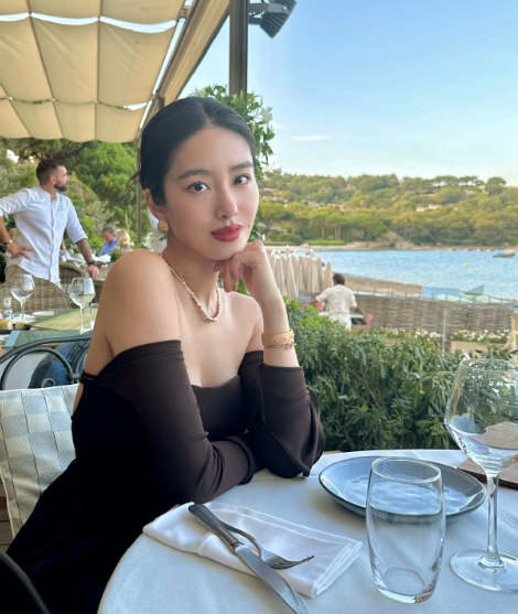 杨采钰姐姐的这个身材真的是太让人羡慕了吧