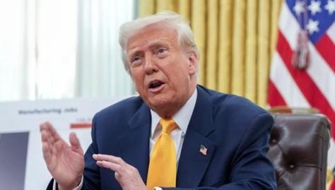 自从关税战以来，特朗普的民意支持度下降了不少，有人讲这是有史以来特朗普民意支持的