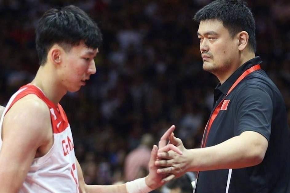 中国男篮没有周琦怎么样？
        中国男篮没有周琦却打出了近十年最好的比