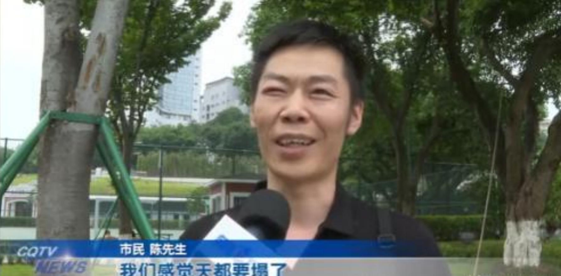 13岁男孩攒钱买2400元球拍，父亲却要退货！



6月4日，重庆天天630报