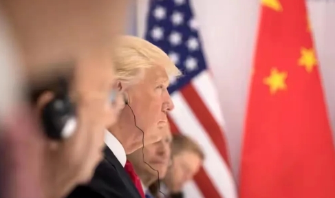 中美伦敦经贸谈判结束，特朗普何时启动访华行程？值得关注。
中美6.5通话中，中国