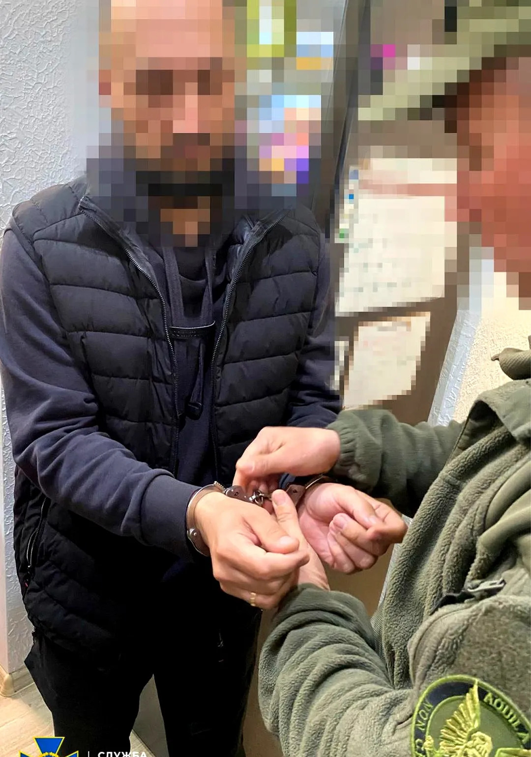 乌克兰抓了个黑心兵工厂





---





你敢信吗？前线战士们浴血奋战